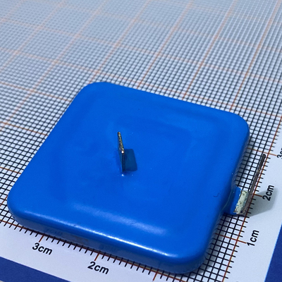 Protector de sobretensão de superfície montado em chip SMD de MOV com chumbo Varistor 34S751K 750V 460VAC 615VAC 45KA VDR ZNR